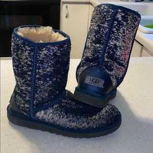 UGG Australia Sz 8 Blue Silver Sequin Sparkle Boot